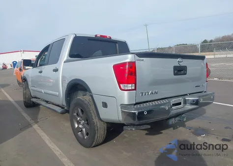 2015 Nissan Titan Sv z USA, uszkodzony, nr VIN 1N6BA0ED9FN511409
